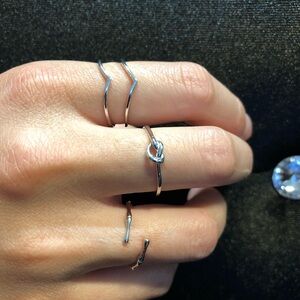 Elegant Silver Knot Ring